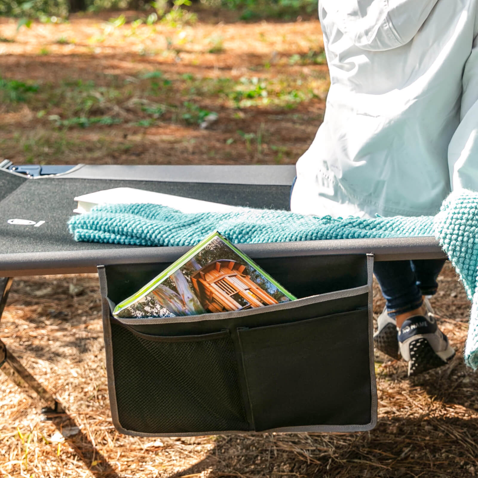 Oversized Sleeping Cot - EVER ADVANCEDCamping CotBlack